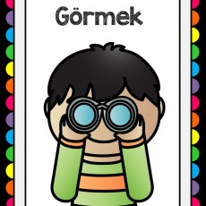 Görmek - Bakmak İçin Dürbün Kullanan Çocuk Resmi