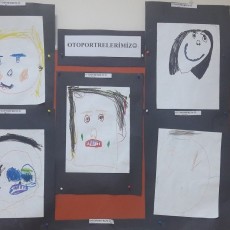Çocuk Ressamları Otoportreleri: 9 Renkli ve Eğlenceli Yüz Çizimleri