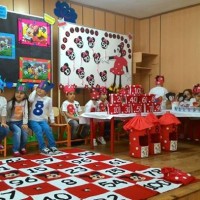 sanat etkınliği ,okuma yazmaçalişması 23 nisan çalişması ,kutlu doğum artık materyal çalişması  (1968)