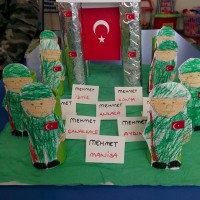 sanat etkınliği ,okuma yazmaçalişması 23 nisan çalişması ,kutlu doğum artık materyal çalişması  (596)