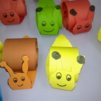 atatürk köşesi ,gelişim dosyası süslemesı .maske kağit işleri,sınıf süsleri ,artık materyal  (707)