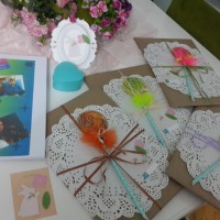 okul öncesinde gelişim dosyası süslemesı , sanat etkinlikleri ,artık materyal çalışması ,kavramlar (705)