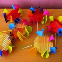 artık materyal ,okuma yazma çalişması ,kağit işleri,sulu boya çalişması (1071)