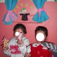 kagit işleri ,artık materyal ,sınıf süsü(1036)