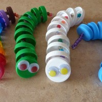 kagit işleri ,artık materyal ,sınıf süsü(470)