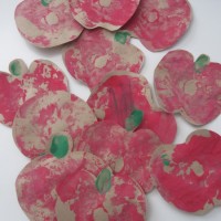 kagit işleri ,artık materyal ,sınıf süsü(514)