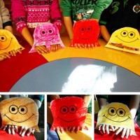 kagit işleri ,artık materyal ,sınıf süsü(625)