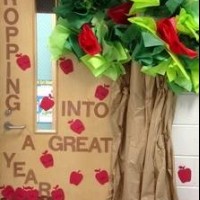 kagit işleri ,artık materyal ,sınıf süsü(655)