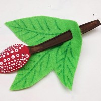 kagit işleri ,artık materyal ,sınıf süsü(668)