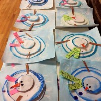 kagit işleri ,artık materyal ,sınıf süsü(672)