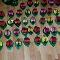 kagit işleri ,artık materyal ,sınıf süsü(714)