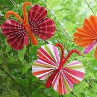 kagit işleri ,artık materyal ,sınıf süsü(734)