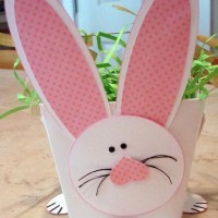 kagit işleri ,artık materyal ,sınıf süsü(742)