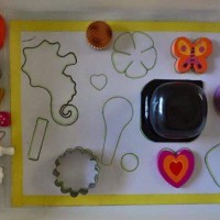 kagit işleri ,artık materyal ,sınıf süsü(765)