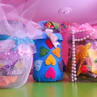 kagit işleri ,artık materyal ,sınıf süsü(784)