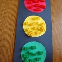 kagit işleri ,artık materyal ,sınıf süsü(786)