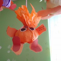 kagit işleri ,artık materyal ,sınıf süsü(906)