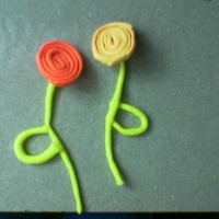 kagit işleri ,artık materyal ,sınıf süsü(919)