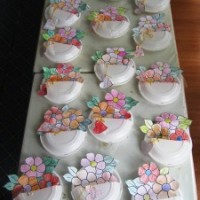 kagit işleri ,artık materyal ,sınıf süsü(988)