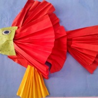 kagit işleri ,artık materyal ,sınıf süsü(998)