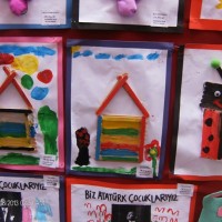 Kağıt katlama buruşturma, yuvarlama, sulu boya  (133)