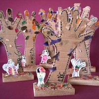 okul öncesi kağit işleri ,duvar süsü ,suluboya çalişması (105)