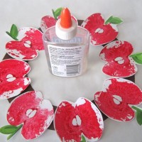 okul öncesi kağit işleri ,duvar süsü ,suluboya çalişması (111)