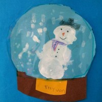 okul öncesi kağit işleri ,duvar süsü ,suluboya çalişması (146)