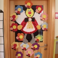 okul öncesi kağit işleri ,duvar süsü ,suluboya çalişması (16)