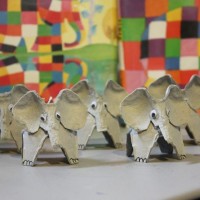 okul öncesi kağit işleri ,duvar süsü ,suluboya çalişması (210)