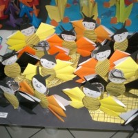 okul öncesi kağit işleri ,duvar süsü ,suluboya çalişması (368)