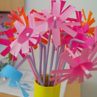 okul öncesi kağit işleri ,duvar süsü ,suluboya çalişması (4)