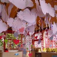 okul öncesi kağit işleri ,duvar süsü ,suluboya çalişması (58)