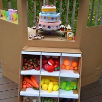 okul öncesi kağit işleri ,duvar süsü ,suluboya çalişması (67)