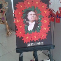 okul öncesınde kağit işler, duvar süsü ,davetiye kartları ,suluboya  çalişması (4308)