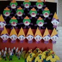 okul öncesınde kağit işler, duvar süsü ,davetiye kartları ,suluboya  çalişması (4334)