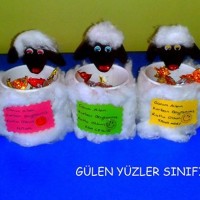 okul öncesınde kağit işler, duvar süsü ,davetiye kartları ,suluboya  çalişması (4497)