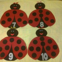 okul öncesınde kağit işler, duvar süsü ,davetiye kartları ,suluboya  çalişması (4528)