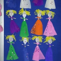 okul öncesınde kağit işler, duvar süsü ,davetiye kartları ,suluboya  çalişması (4542)