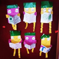 okul öncesınde kağit işler, duvar süsü ,davetiye kartları ,suluboya  çalişması (4556)