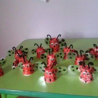 okul öncesınde kağit işler, duvar süsü ,davetiye kartları ,suluboya  çalişması (4583)