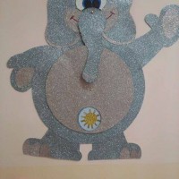 okul öncesınde kağit işler, duvar süsü ,davetiye kartları ,suluboya  çalişması (4688)