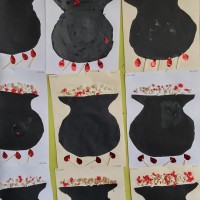 okul öncesınde kağit işler, duvar süsü ,davetiye kartları ,suluboya  çalişması (4711)