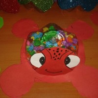 okul öncesınde kağit işler, duvar süsü ,davetiye kartları ,suluboya  çalişması (4726)