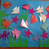 okul öncesınde kağit işler, duvar süsü ,davetiye kartları ,suluboya  çalişması (4814)