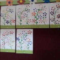 okul öncesınde kağit işler, duvar süsü ,davetiye kartları ,suluboya  çalişması (4860)