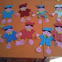 okul öncesınde kağit işler, duvar süsü ,davetiye kartları ,suluboya  çalişması (4869)