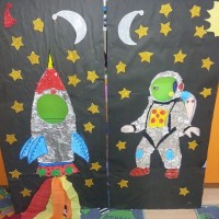 okul öncesınde kağit işler, duvar süsü ,davetiye kartları ,suluboya  çalişması (4900)