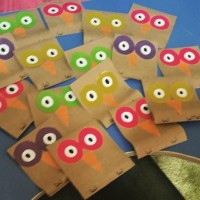 okul öncesınde kağit işler, duvar süsü ,davetiye kartları ,suluboya  çalişması (4993)