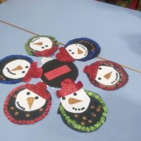 okul öncesınde kağit işler, duvar süsü ,davetiye kartları ,suluboya  çalişması (5030)